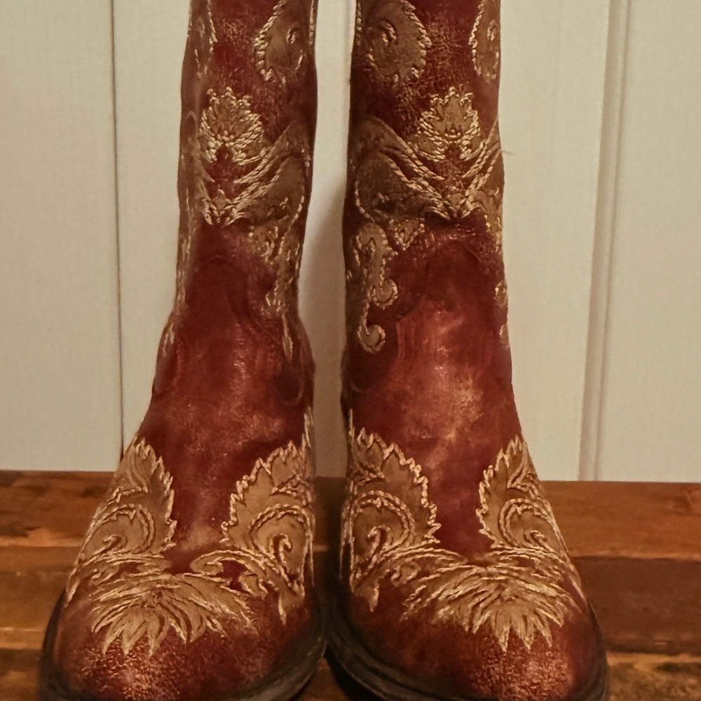 Old Gringo Red  Leather Boots with beige embroidery Size 9 never worn - Picture 4 of 7